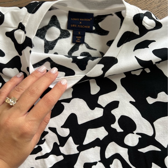 Louis Vuitton womens t shirt - Picture 3 of 3